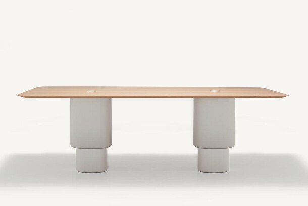 Andreu World Solid Conference Table 2 poot