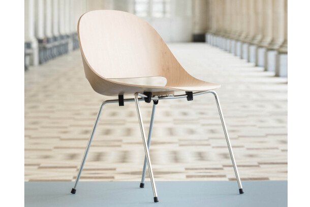 Bulo SL58 stoel met houten zitschaal