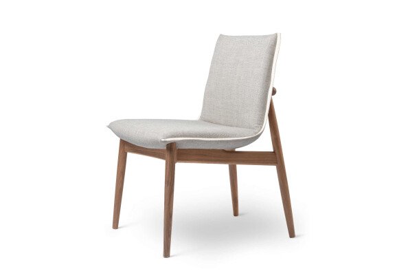 Carl Hansen Embrace Chair E004 ontwerp