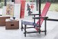 Cassina 635 Red and Blue Chair | Gerrit Thomas Rietveld sfeerfoto