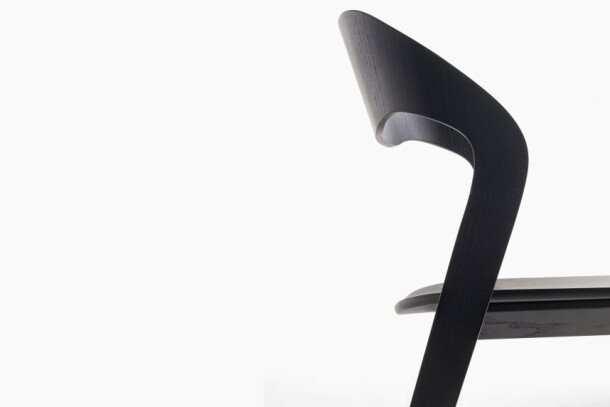 Crassevig Mixis stapelbare stoel detail