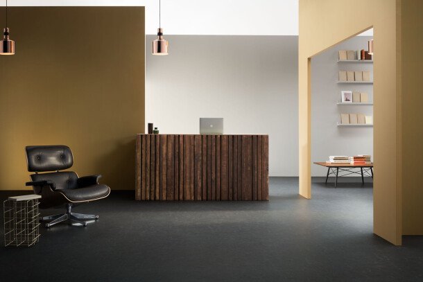 Forbo Marmoleum Solid Slate linoleum kantoorinrichting
