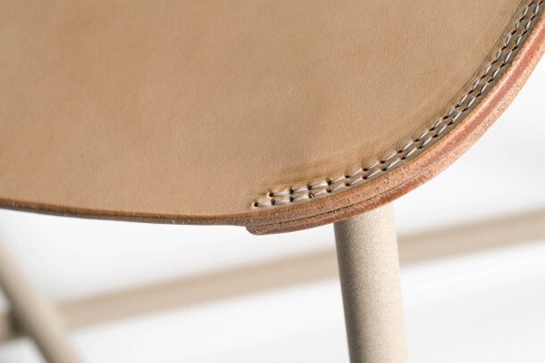 Functionals Miller fauteuil detail