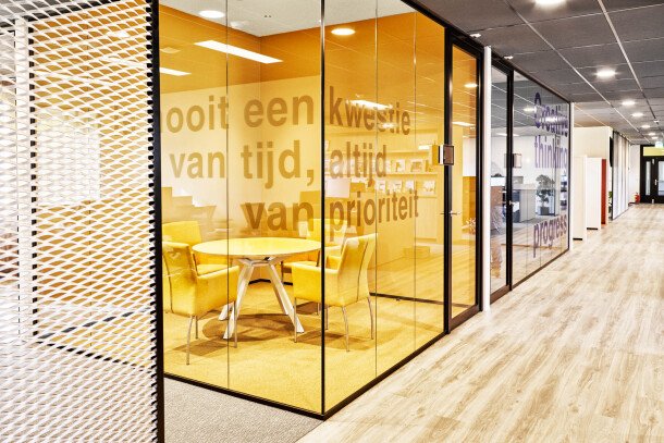Inrichting kantoor Zetacom in Zoetermeer