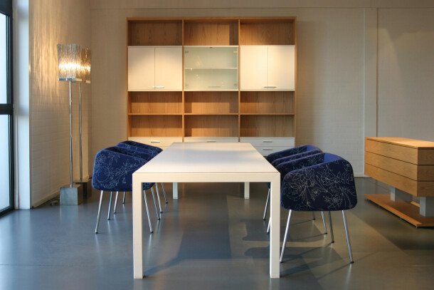 Lande Slick tafel sfeerfoto