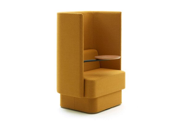 Naughtone Pullman Chair fauteuil met schrijfblad