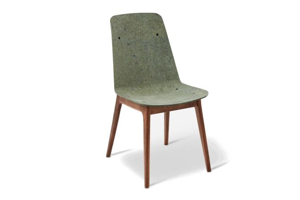 Planq Unusual Chair Walnut Army stoel