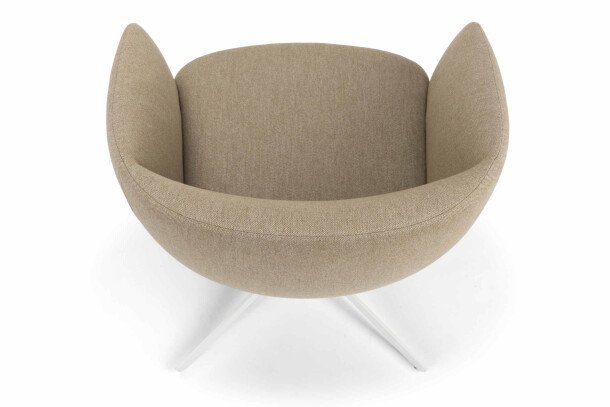 True Design Not Lounge lage rug fauteuil kruisvoet