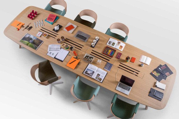 True Design Wing houten vergadertafel