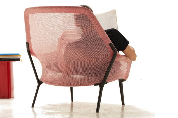 Vitra Slow Chair & Ottoman productfoto