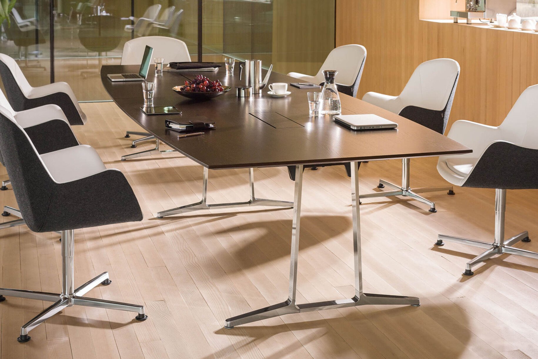 Wiesner Hager Skill vergadertafels (B2B) - De Projectinrichter